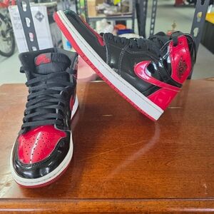 Nike Air Jordan 1 High Patent Bred Men's Size 7.5